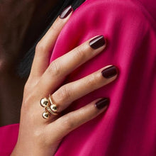 Load image into Gallery viewer, CND™ VINYLUX - Feel the Flutter #415