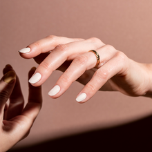 Load image into Gallery viewer, CND™ VINYLUX - Keep an Opal Mind #439