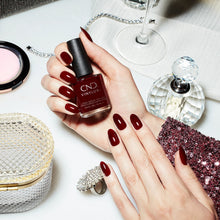 Load image into Gallery viewer, CND™ VINYLUX - Signature Lipstick #390