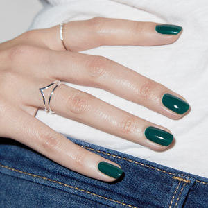 Aura - dark green nail polish CND Vinylux