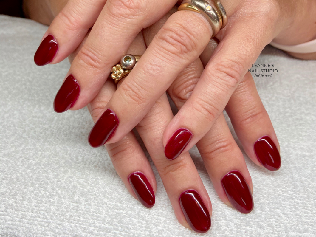 CND™ VINYLUX - Cherry Apple #362