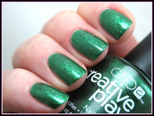 Load image into Gallery viewer, Shamrock On You metallic green nail polish CND Creative Play

