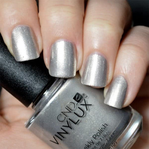 CND VINYLUX Nagellack, Farbe 148 Silber-Chrom – Hochglänzend, Hält Bis Zu 1 Woche, 15 Ml